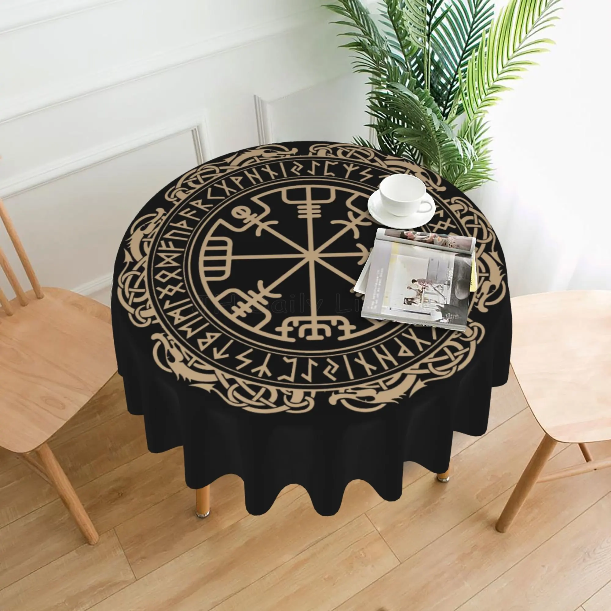Nappe ronde avec symbole celti - Board Game Vikings avis et prix