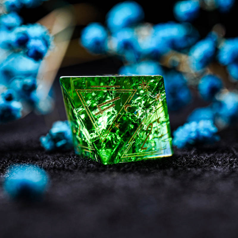 Ensemble de dés en verre vert  - Board Game Logo avis et prix